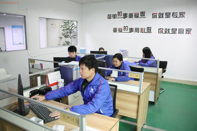 便宜好用的自行車藍牙音箱 優(yōu)創(chuàng)銳金屬迷你款帶彩燈功能介紹